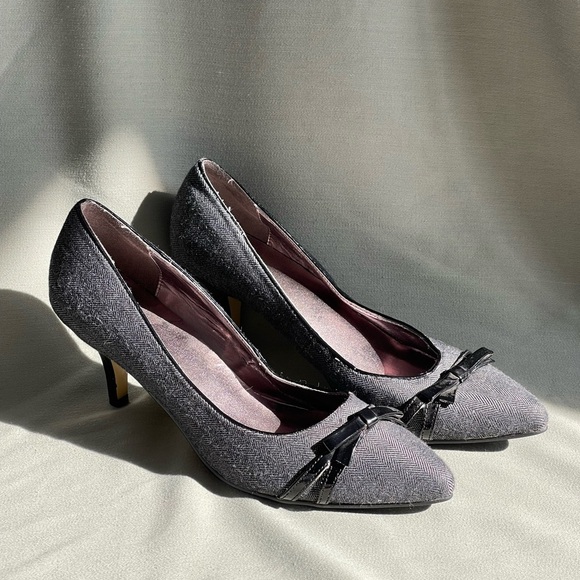 Jessica Heels - Picture 1 of 4